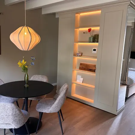 Bed & Breakfast Maison Cromvoirt